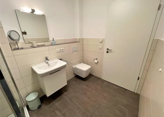 Moselpromenade Moselufer, Panorama Blick Auf Burg , Und Mosel, Balkon Апартаменты Кохем