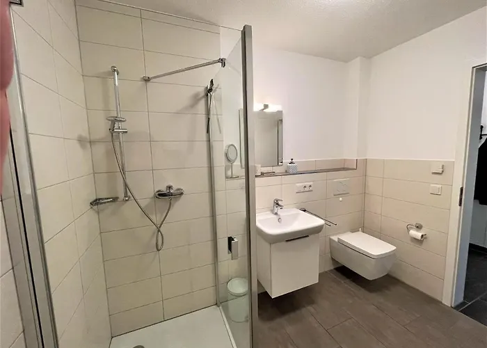 Moselpromenade Moselufer, Panorama Blick Auf Burg , Und Mosel, Balkon Апартаменты